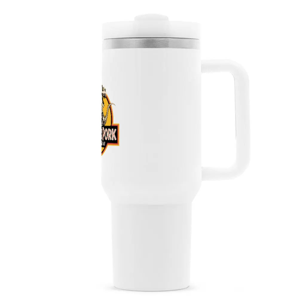 Thermobecher Jurassic Pork – Lustiges Dino Wortspiel & Grill Geschenk – Motivdruck in Weiß, Nahaufnahme