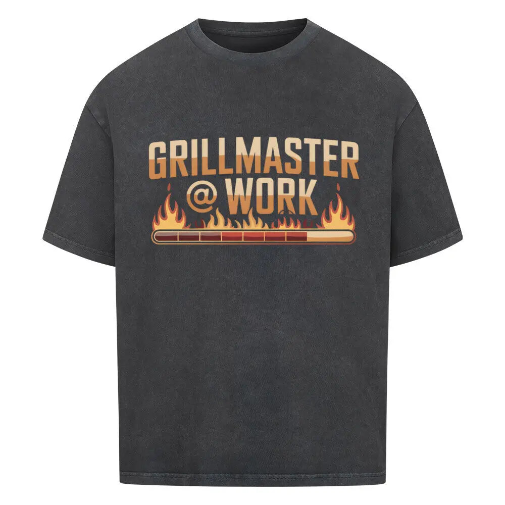 Grillmaster @ Work – Oversized Shirt – Motivdruck in Washed Black