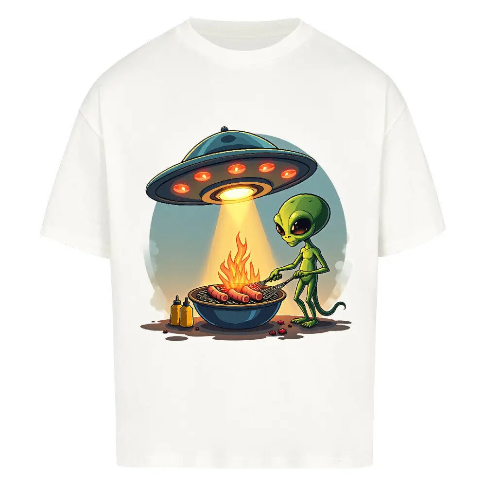 Alien BBQ – Intergalactic Grill Session – Oversized Shirt – Motivdruck in Weiß