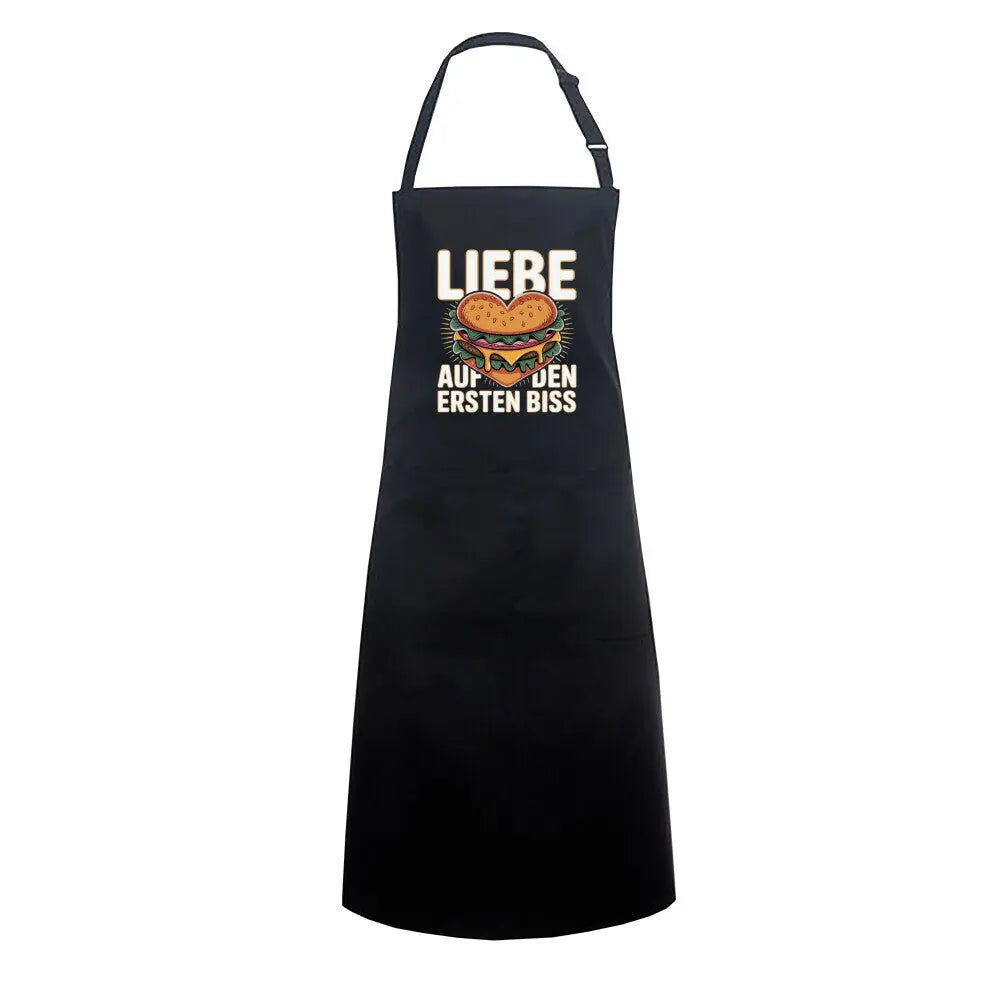Liebe auf den ersten Biss – Premium Grillschürze (BBQ-Design) – Motivdruck in Schwarz