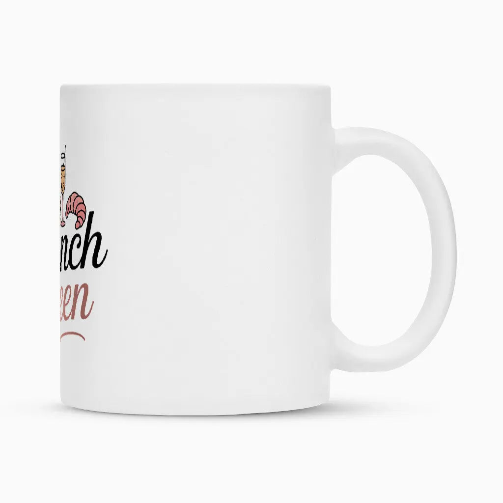 Brunch Queen - Keramiktasse – Motivdruck in Weiß, Nahaufnahme